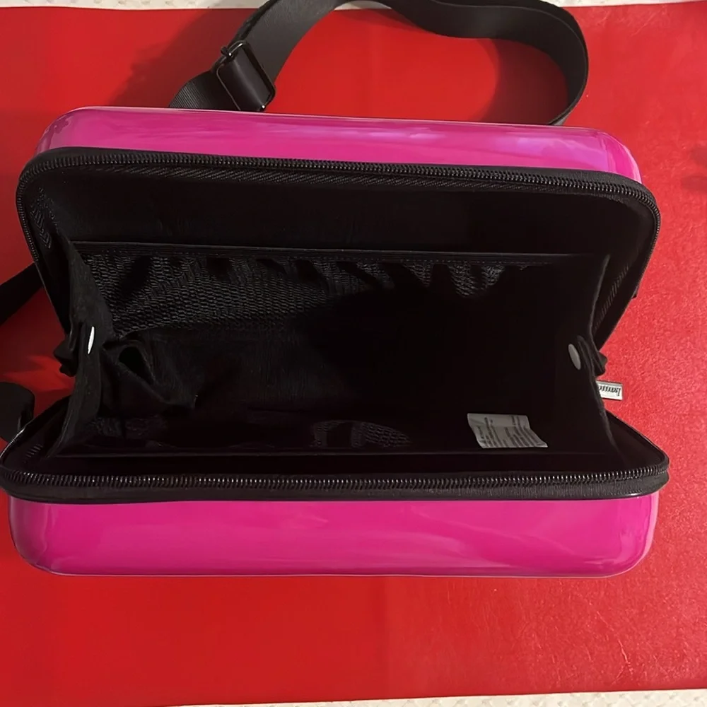 Everybody Say Love Crossbody Pink/Yellow Crossbody Bag